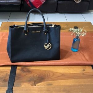 Michael Kors Black Leather Purse